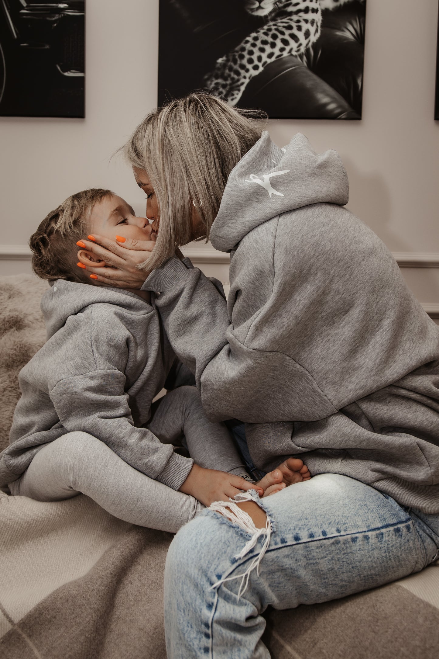 HOODIE "Raised" STONE GREY