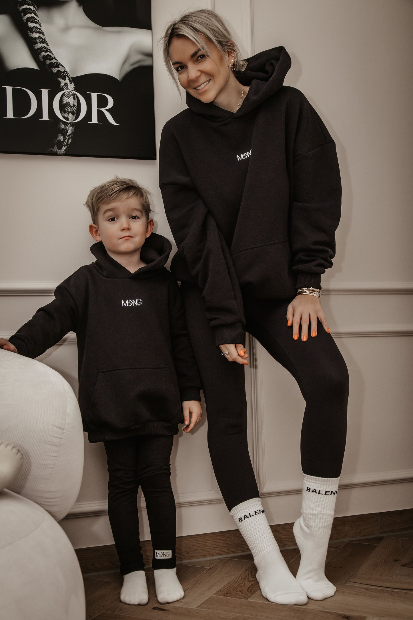 HOODIE "Crowned" ONYX BLACK