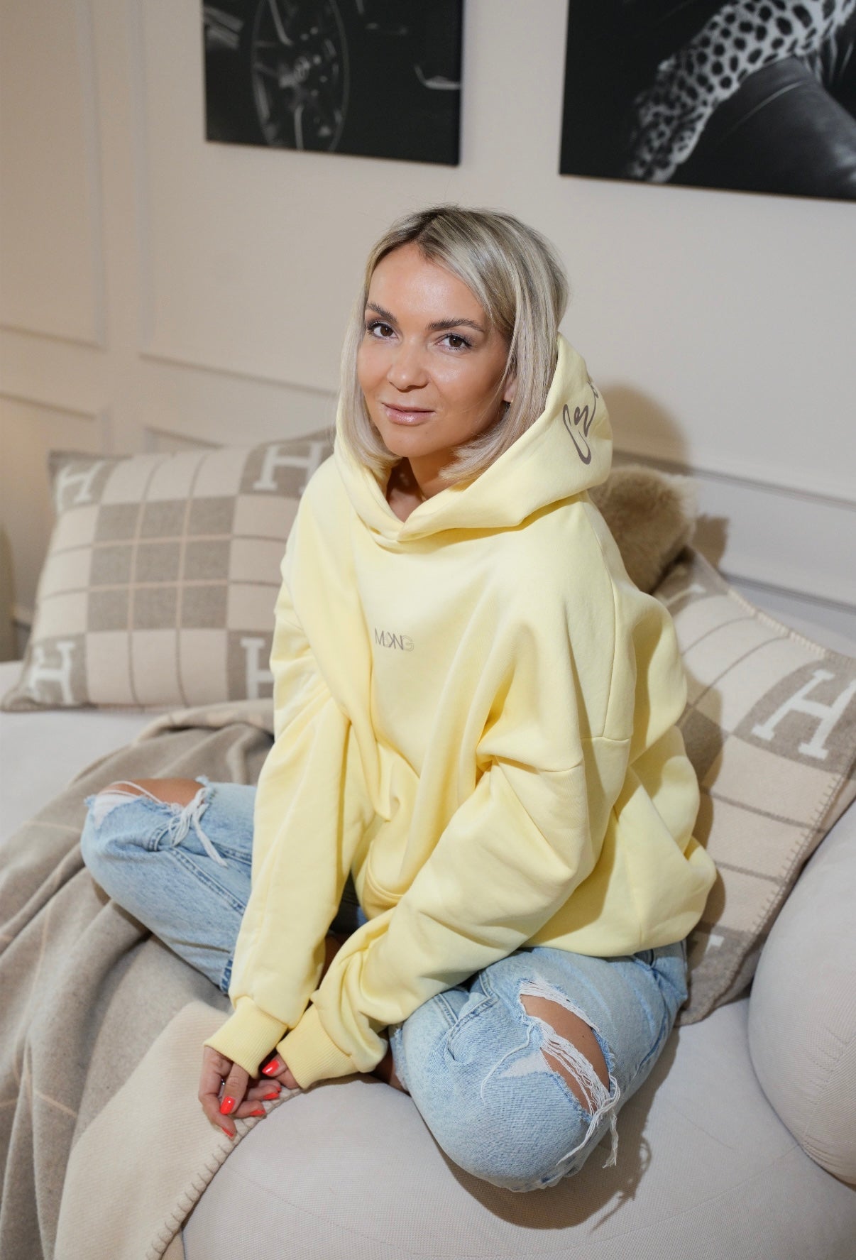 HOODIE "Crowned" BUTTER YELLOW